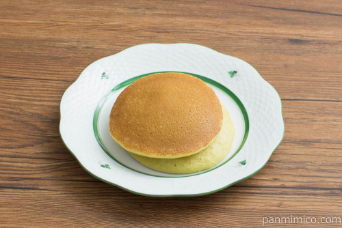 ピスタチオパンケーキ【Pasco】斜め