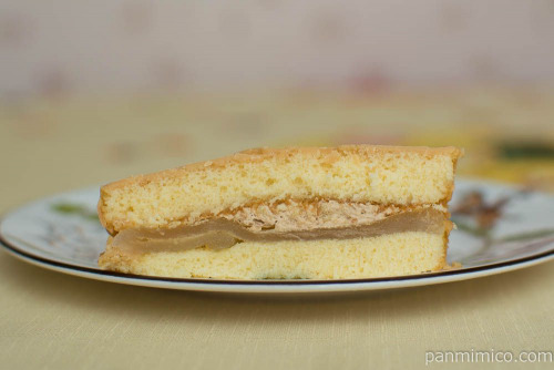 きなこもちのケーキ【フジパン】断面