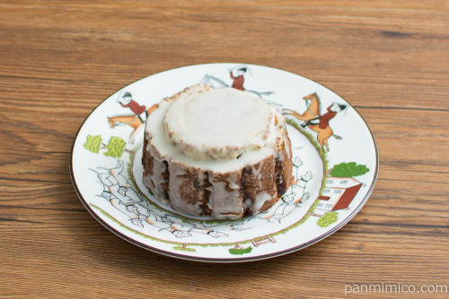 コーヒーロールケーキ【Pasco】斜め