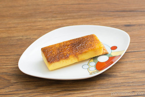 Uchi Café Spécialité　露まろカスタードフラン【ローソン】斜め