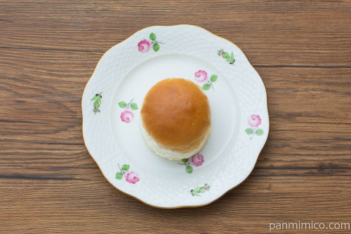 マリトッツォ（チーズクリーム）【ヤマザキ】上