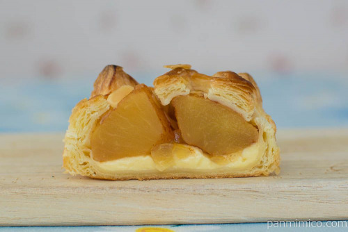 Uchi Café Spécialité 陽まるアップルパイ・秋【ローソン】断面