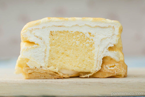 洋菓子屋さんのクレープケーキ【不二家】【ヤマザキ】断面