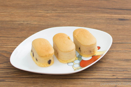 LOOK アーモンドスフレケーキ（3）【不二家】【ヤマザキ】斜め