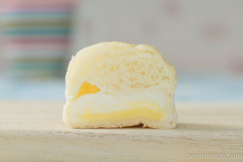 ミルキークリームパン（4）【ヤマザキ】断面