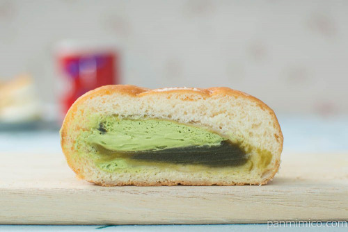 宇治抹茶のドーナツ【Pasco】断面