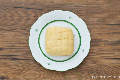 すみっコぐらし クリーム入りメロンパン【ヤマザキ】上