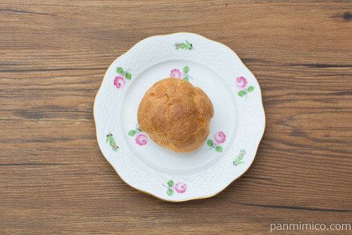 生カスタードシュークリーム【ローソン】上