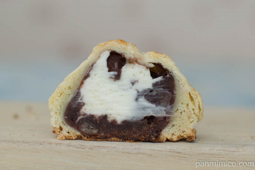 あんクリームパイ【セブンイレブン】断面