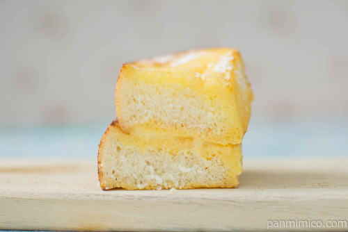 カスタードクリームのしみじゅわフレンチトースト【ローソン】断面