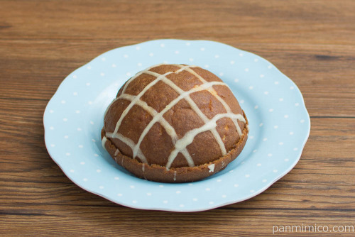 黒糖メロンパン きなこクリーム入り【セブンイレブン】斜め