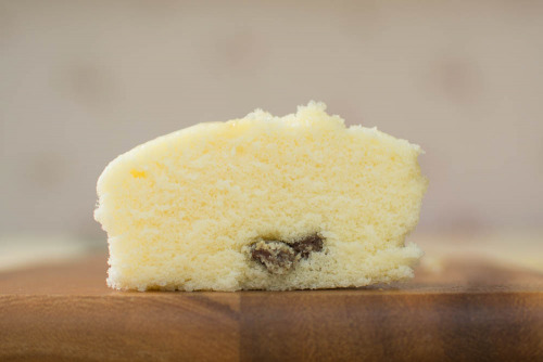 南国白くま風フルーツ蒸しケーキ【ヤマザキ】断面