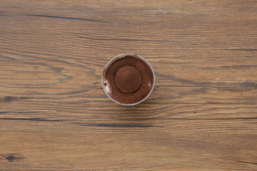 徳永純司シェフ監修　イタリアンティラミス【セブンイレブン】上