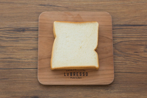 ７ＰＧ　北海道産小麦の金の生食パン　２枚入【セブンイレブン】上