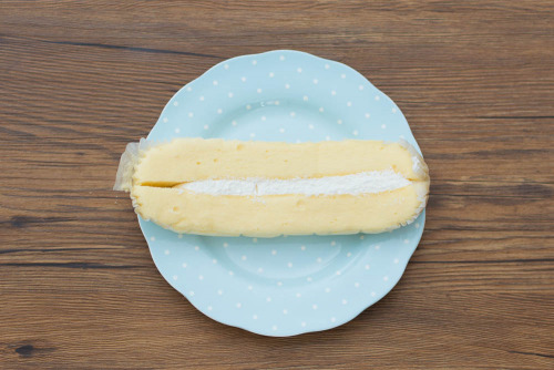 大きなミルククリームサンド【ヤマザキ】上