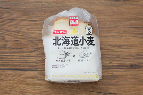 北海道小麦 山型【フジパン】パッケージ