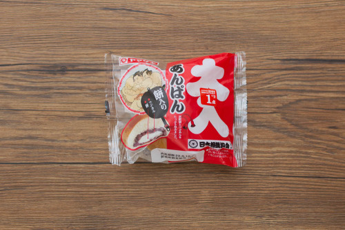 大入あんぱん（餅入り）日本相撲協会監修【ヤマザキ】パッケージ