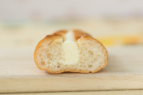 国産小麦使用 練乳ミルクフランス【セブンイレブン】断面