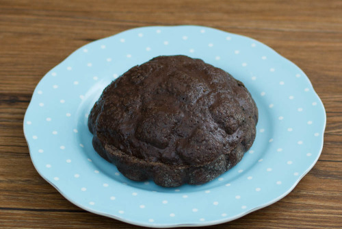 GODIVA　ショコラメロンパン【ローソン】斜め