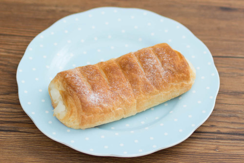 蔵王山麓産ミルククリームデニッシュ【第一パン】斜め