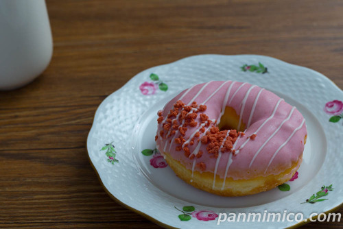 ふんわりリングドーナツいちご【セブンイレブン】斜め