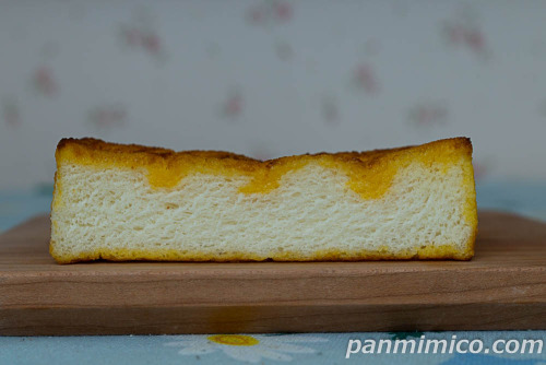 十勝バターの旨じゅわフレンチトースト【ローソン】断面