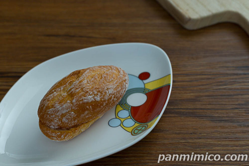 NL　あんフランスパン　2個入　発酵バター入りマーガリン使用【ローソン】斜め