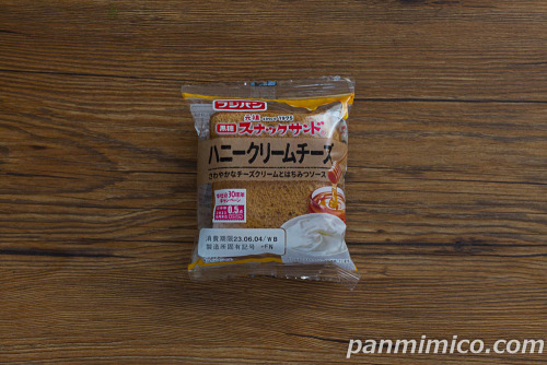 黒糖スナックサンド　ハニークリームチーズ【フジパン】パッケージ