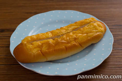 おいしいシューロール 和栗のモンブラン風【Pasco】斜め