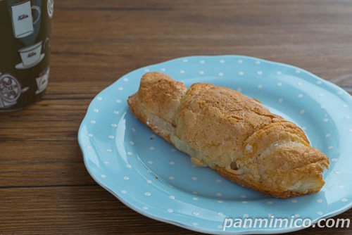 パティシエクロワッサン（マカロン）【ヤマザキ】斜め