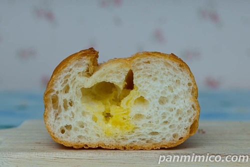 しみこむバターシュガーパン【ヤマザキ】断面