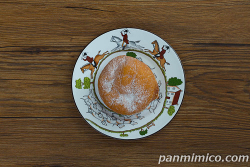 生ドーナツ（カスタードホイップ）【ファミリーマート】上