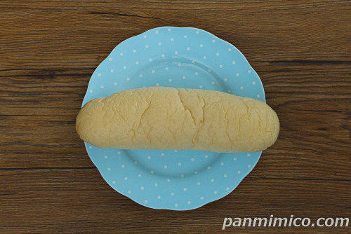 白いコッペ　ソイバナナオレ味【フジパン】上