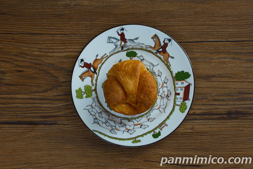 ７プレミアム　ブリュレクロワッサン（カスタードクリーム）【セブンイレブン】上