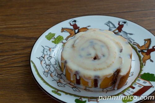 シナモンはちみつロールケーキ【Pasco】斜め