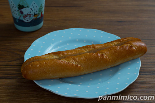 国産小麦使用白バラコーヒークリームフランス【セブンイレブン】斜め