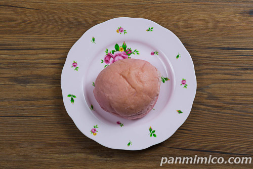 はらぺこカービイのりんごパン【ファミリーマート】上