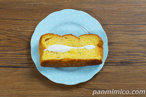 生デニッシュフレンチトースト【ヤマザキ】上から撮った写真