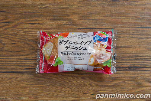 ダブルホイップデニッシュ（苺ホイップ＆ミルクホイップ）【ヤマザキ】パッケージの写真