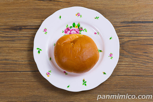 果肉楽しむいちごジャム＆練乳【第一パン】上から撮った写真