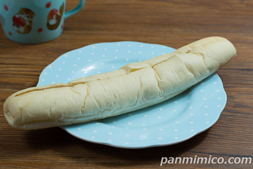 やわらかカフェオレロール【Pasco】斜めから撮った写真