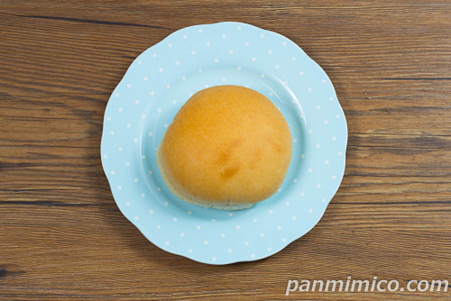 フレンチブール練乳【YKベーキングカンパニー】上から撮った写真