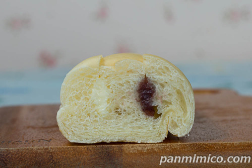 アンチサンド【フジパン】断面の写真