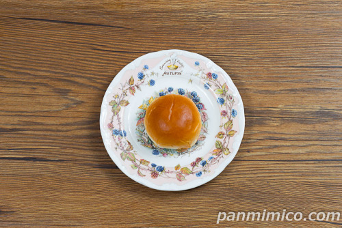 薄皮クリームパン【ヤマザキ】上から撮った写真