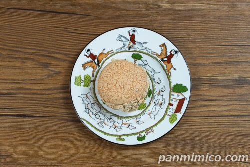 クリームたっぷり生ブッセ(キャラメルアーモンド)【ヤマザキ】上から撮った写真