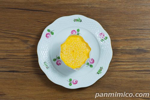 十勝チーズのプリンケーキ【モンテール】上から撮った写真