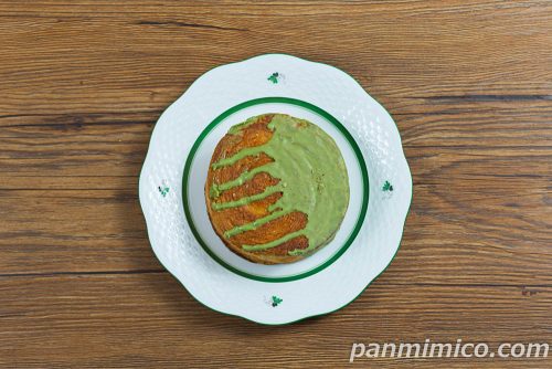 森半　お抹茶クロワッサンロール【ローソン】上から撮った写真