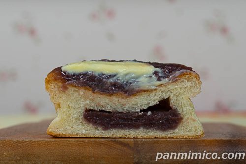 小倉トースト風パン【ヤマザキ】断面の写真