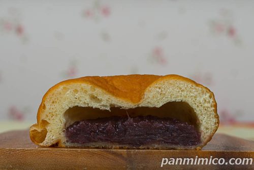 もっちあんドーナツ【ヤマザキ】断面の写真