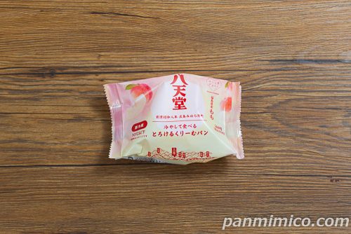 冷やして食べるとろけるくりーむパン 福島県産もも【ファミリーマート】パッケージの写真